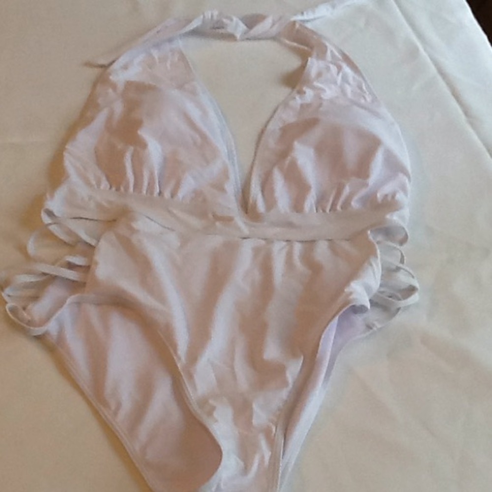 NWOT one piece swim suit
